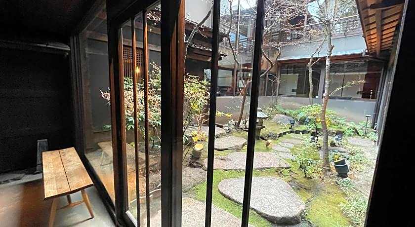 Yuzuya Ryokan