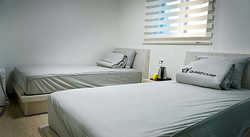 24 Guesthouse Suncheon