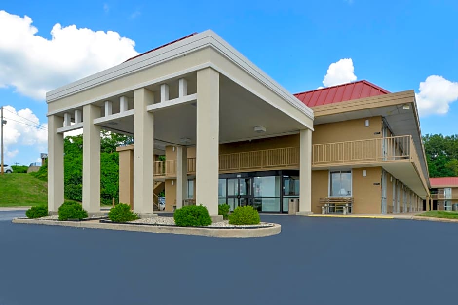 Americas Best Value Inn - Collinsville / St. Louis