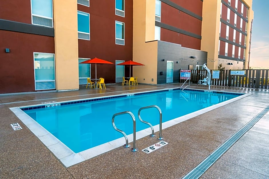 Home2 Suites By Hilton Bakersfield