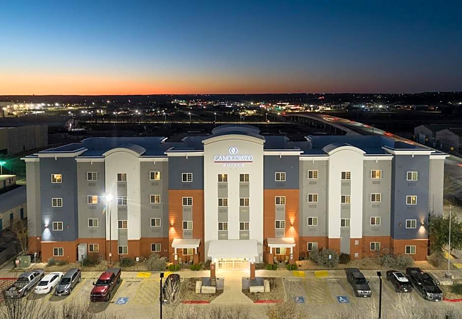 Candlewood Suites San Marcos By IHG