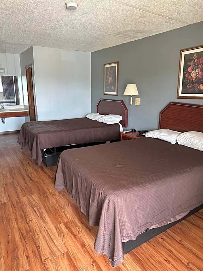 Photo 1 of 2 of 2 Double Beds, Smoking
