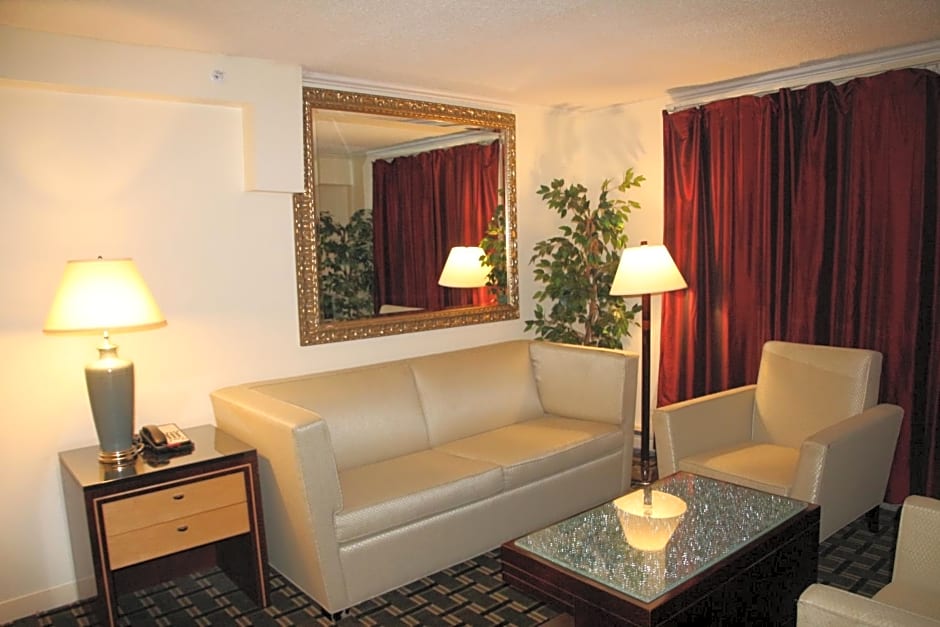 Bedford Plaza Hotel