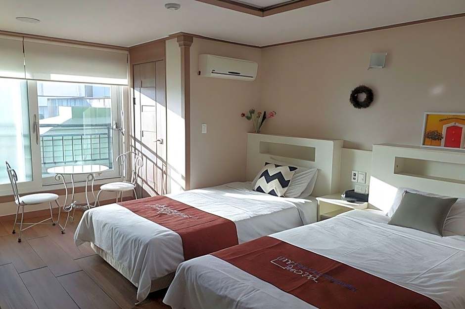 HY Choi Hostel