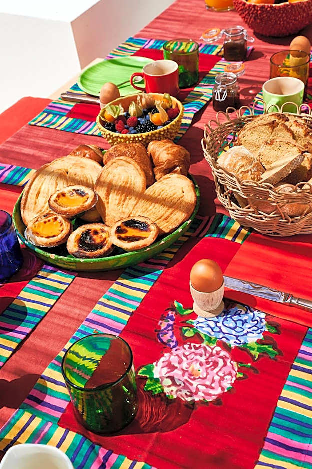 Vila Branca Guesthouse - Palacete