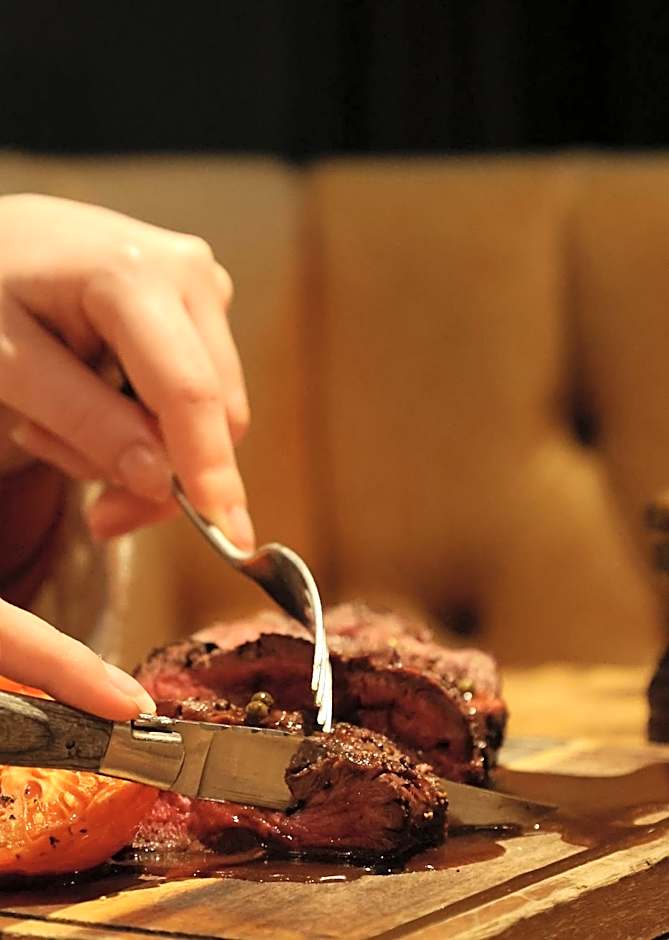 The Porterhouse grill & rooms