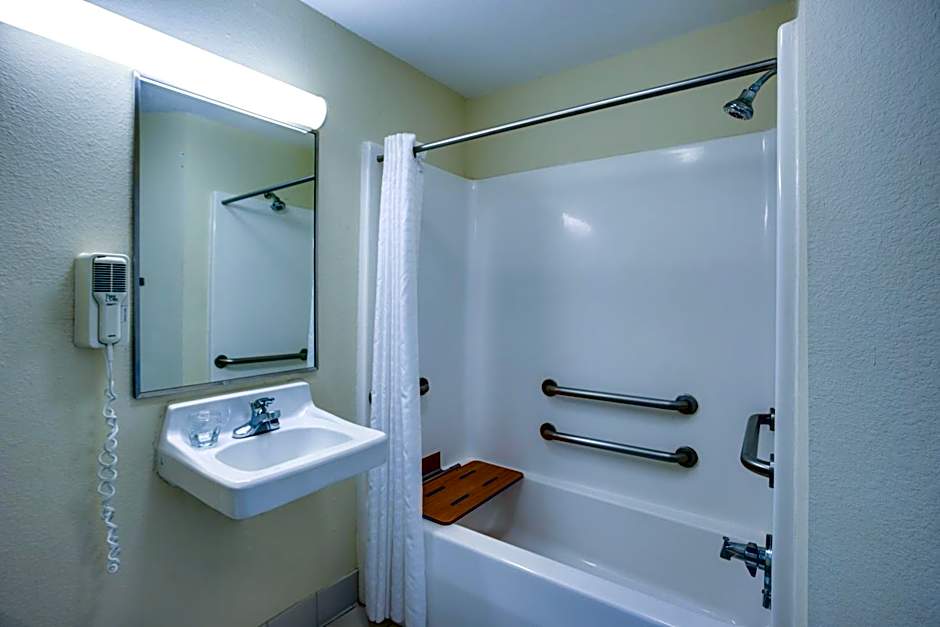 Candlewood Suites Durham By IHG