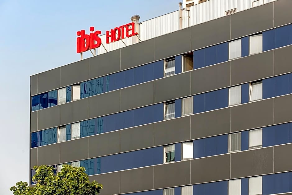 ibis Zurich City West