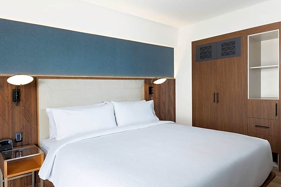 Courtyard by Marriott Puebla Las Animas
