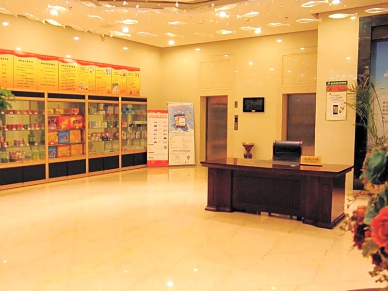 GreenTree Inn Jiangsu Yancheng Dongtai Jianggang Yingbin Road Gangcheng Avenue Business Hotel