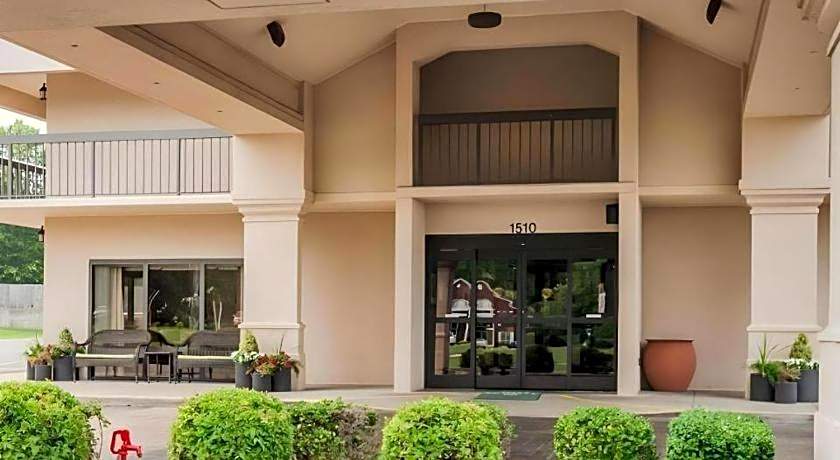 Quality Inn Paris