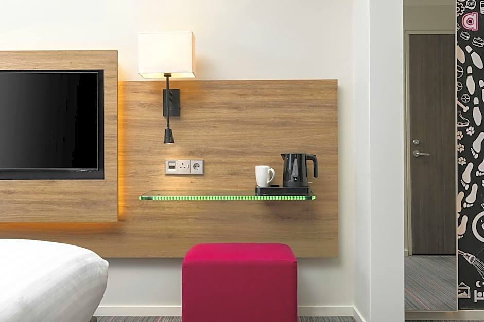 Moxy by Marriott London Stratford