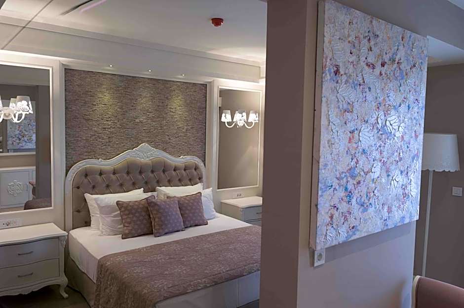 Ena Boutique Hotel & Residences