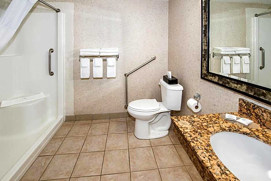 Quality Inn & Suites