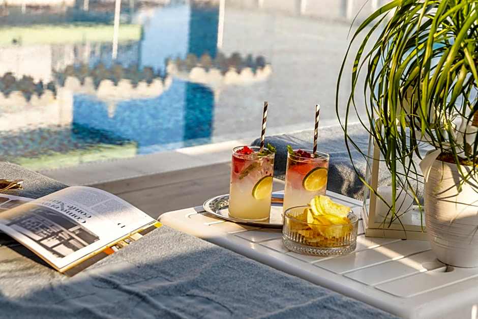 Salus Smart & Chic Hotel