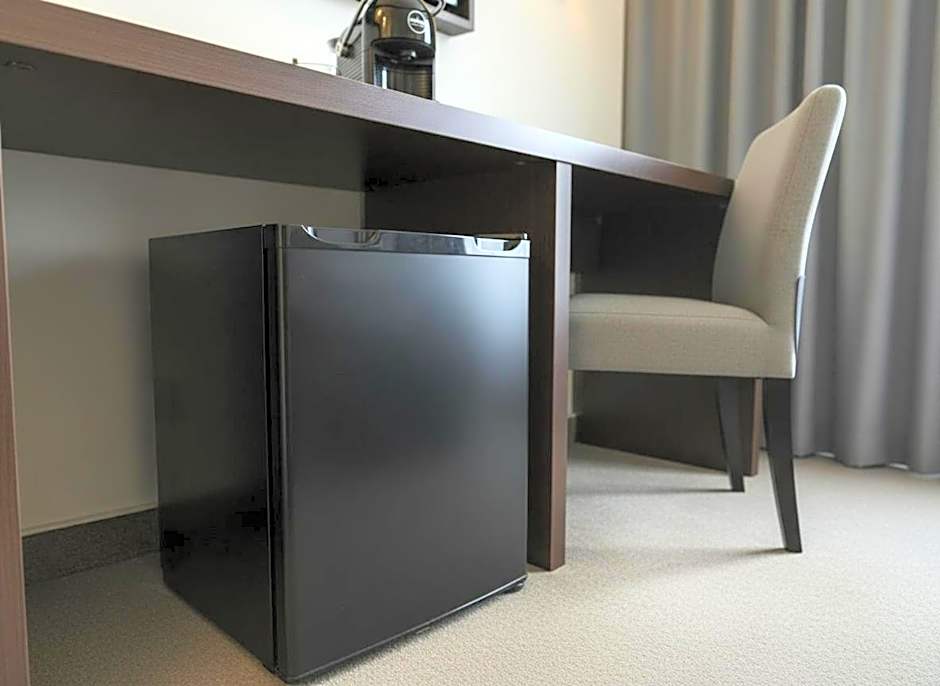 Ramada by Wyndham Cobham