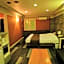 Hotel GOLF III Atsugi (Adult Only)