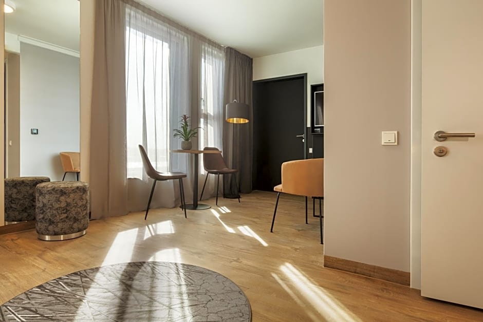 Holiday Inn - the niu, Leo Nuremberg By IHG
