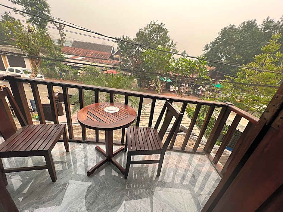 Chaluenxay Boutique hotel