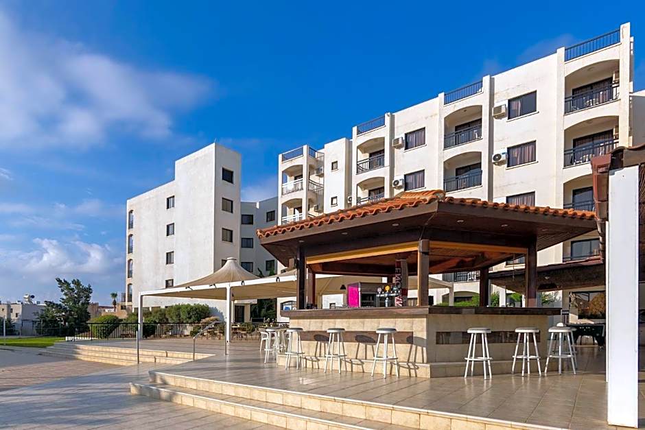 Seagull Hotel Apartments