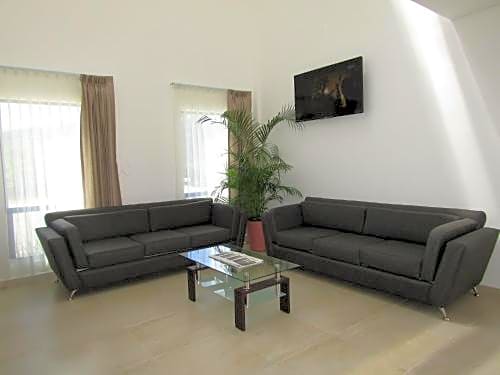 Casa Blanca Hotel