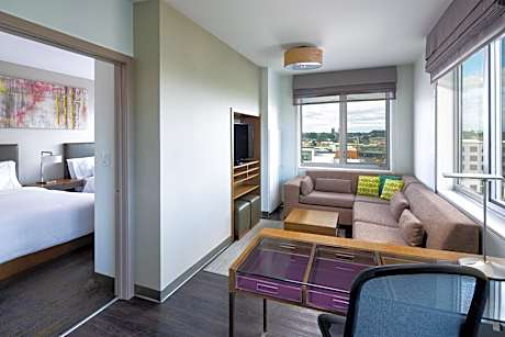 1 Bedroom Suite, 2 Queen