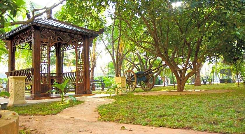 Tilko Jaffna City Hotel