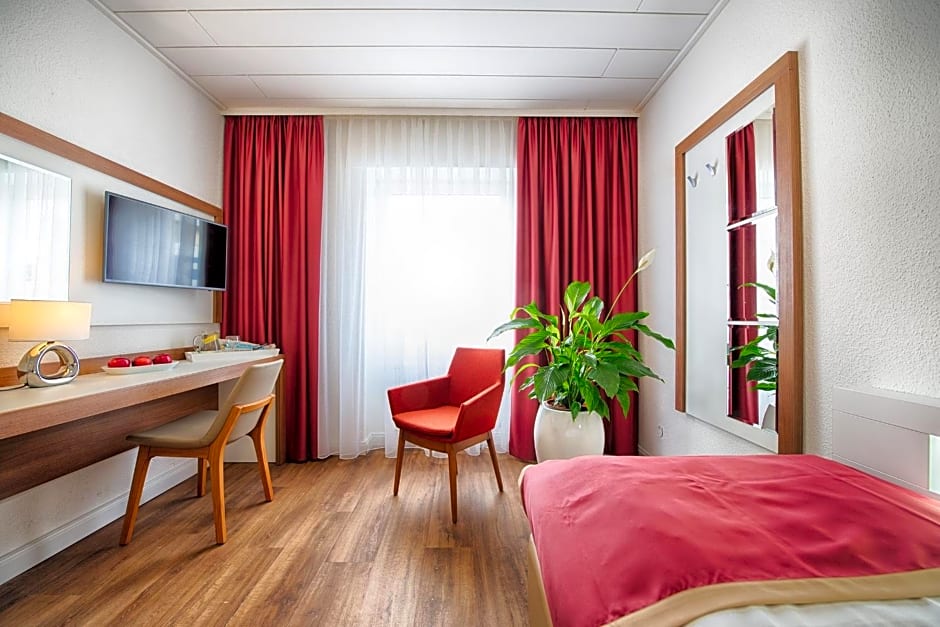 Hotel Senator