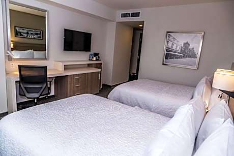 Double Room with Two Double Beds - Non-Smoking