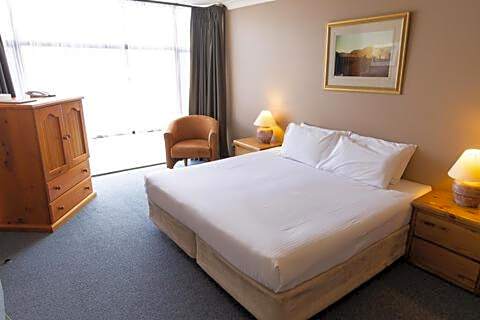 The Man from Snowy River Hotel