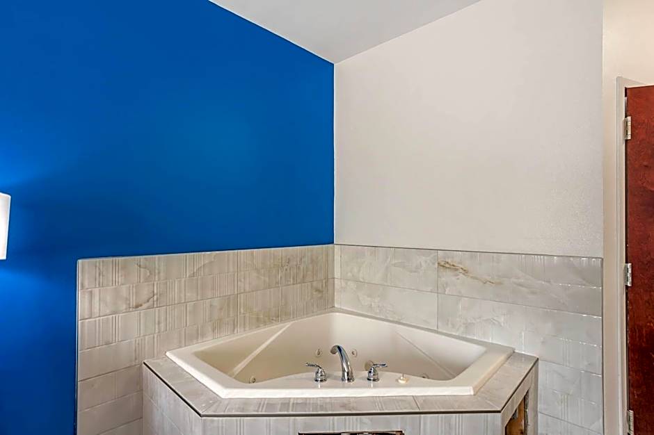 Comfort Inn & Suites Harrisburg-Hershey North