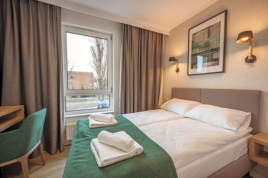 Marina Apartments ZOO