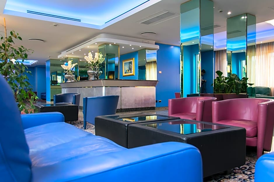Hotel Royal