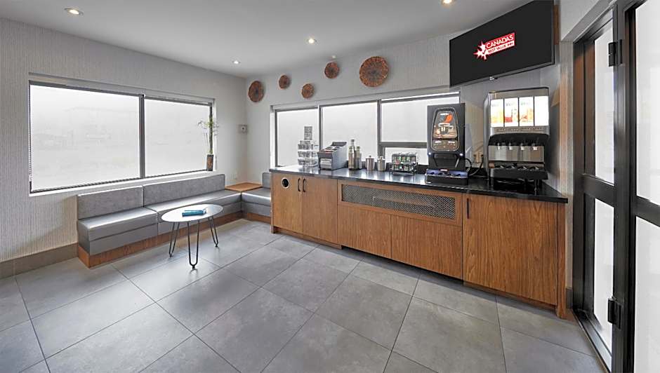 Canadas Best Value Inn - Toronto