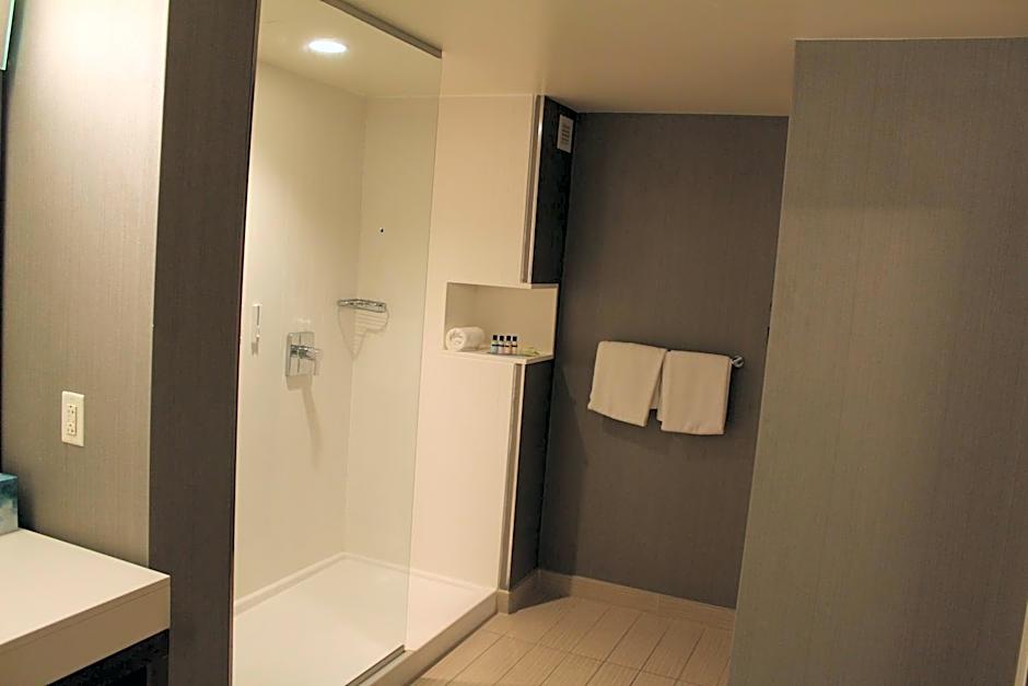 Courtyard by Marriott Muncie at Horizon Convention Center