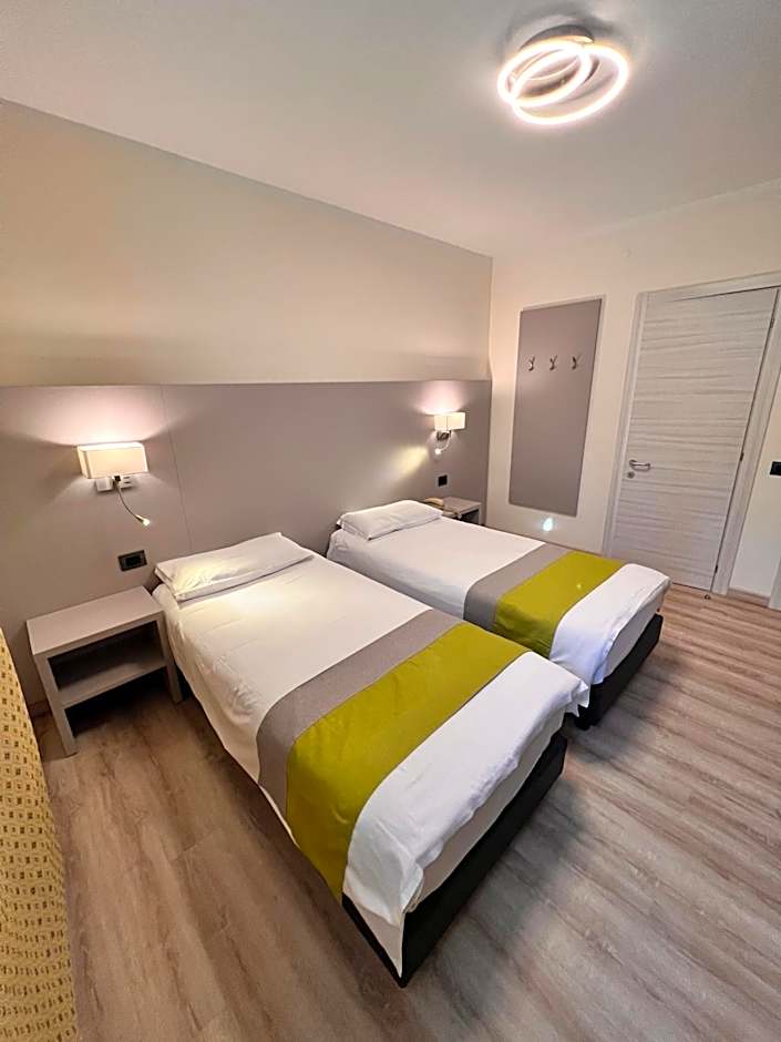 Hotel Aurora