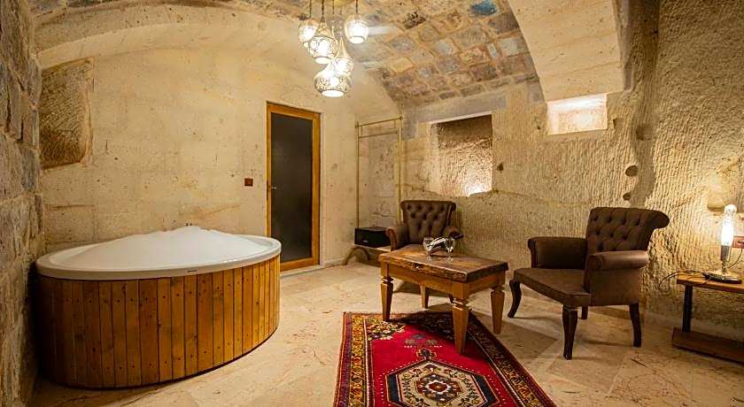 Ares Cave Suites