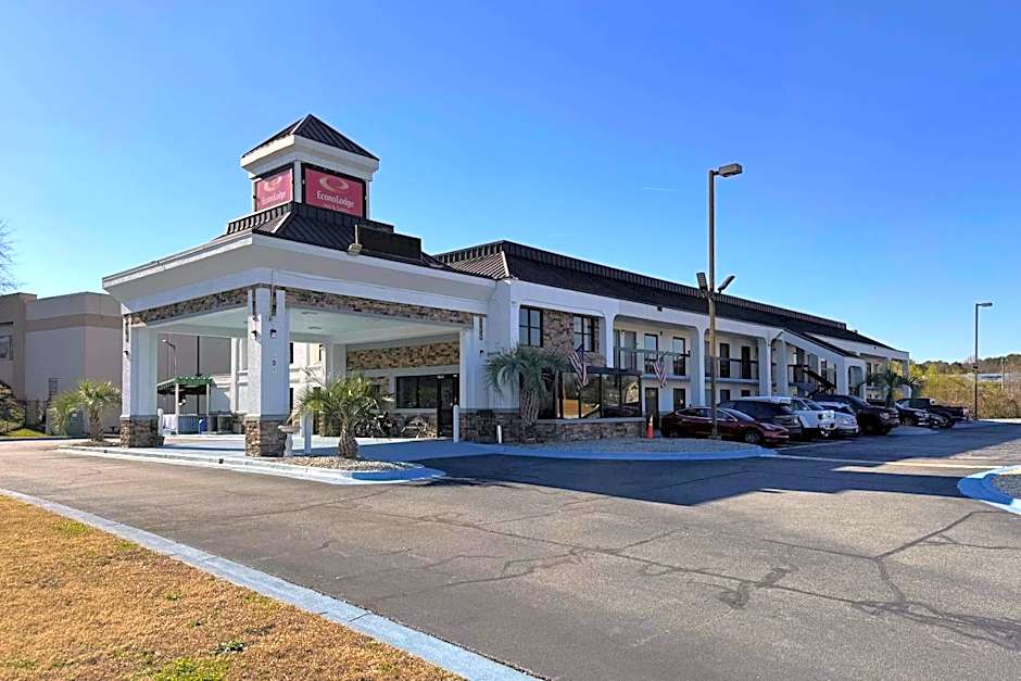 Econo Lodge Inn & Suites Macon North