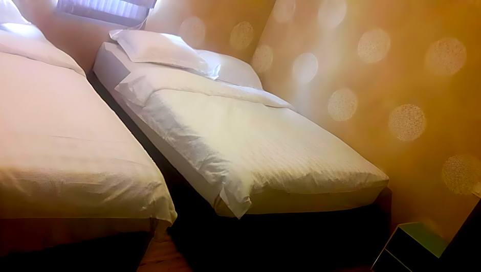 MY FAMILY HOTEL