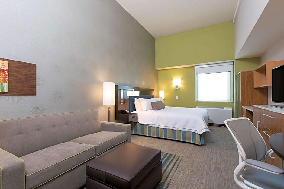 Home2 Suites by Hilton Indianapolis Downtown