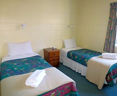 Two bedroom apartment lakeview