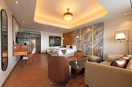 Large Double Room