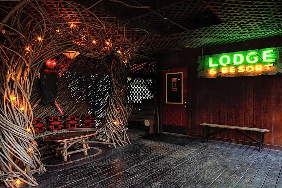 Urban Cowboy Lodge