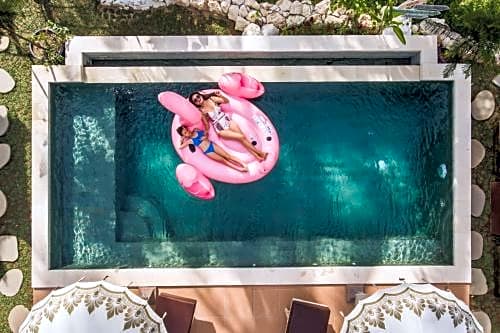 Puri Lumbung Village