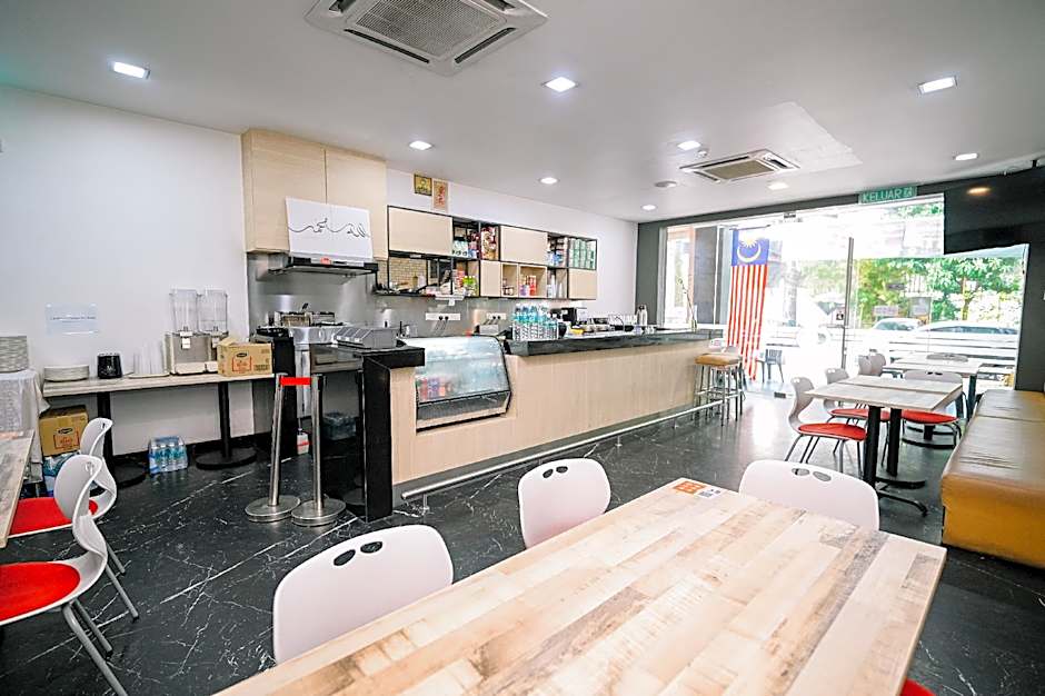 Worldview Grand Hotel