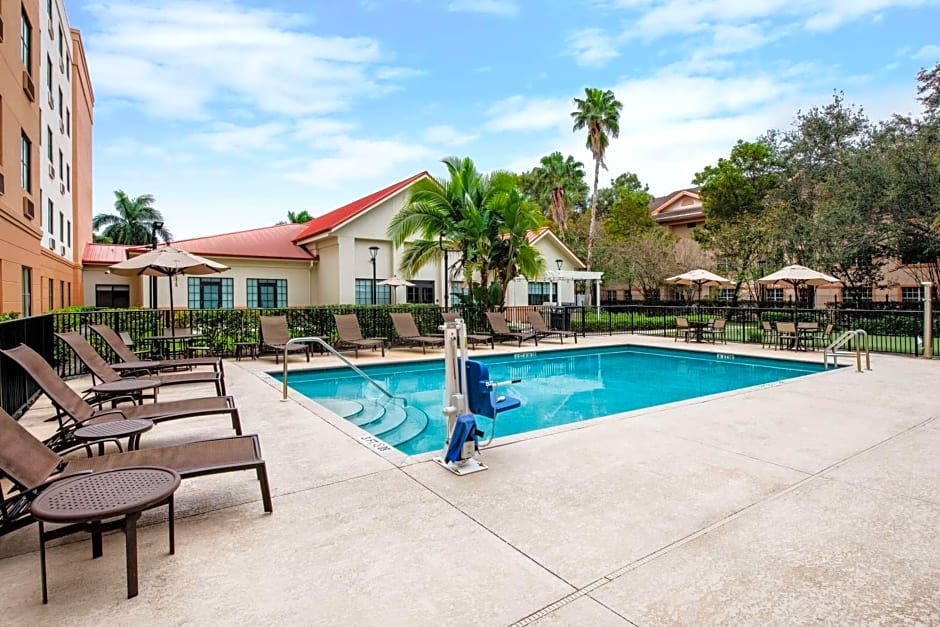Homewood Suites By Hilton West Palm Beach