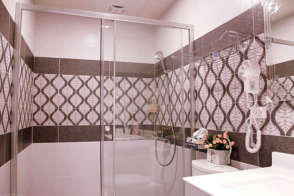 Books & Woods Bed and Breakfast