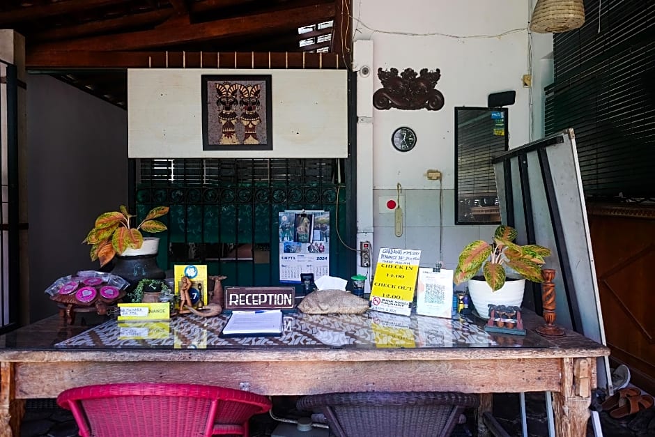 RedDoorz @ Griya Cemara Homestay Yogyakarta