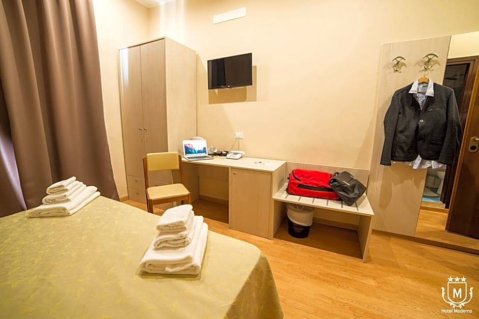 Hotel Moderno