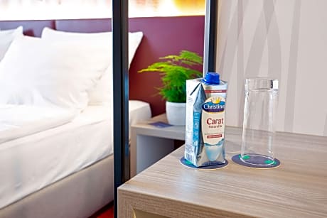 Standard Room - 1 King Bed
